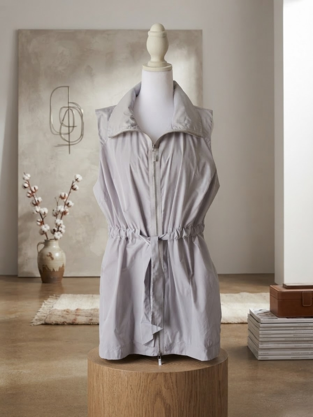 Chico's Zenergy Light Gray Utility Vest Zip Front Drawstring Waist Size 3